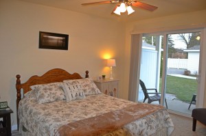 Master Bedroom with Queen Bed